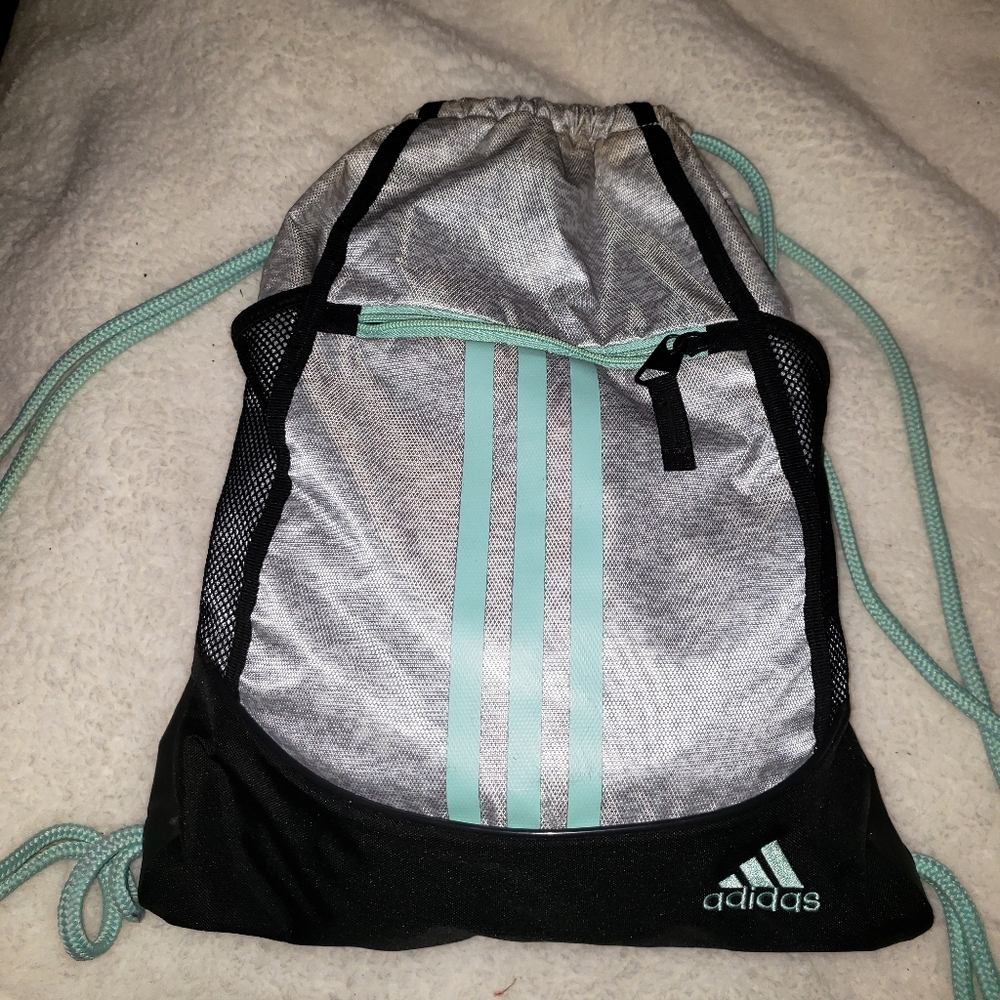 💙Adidas backpack